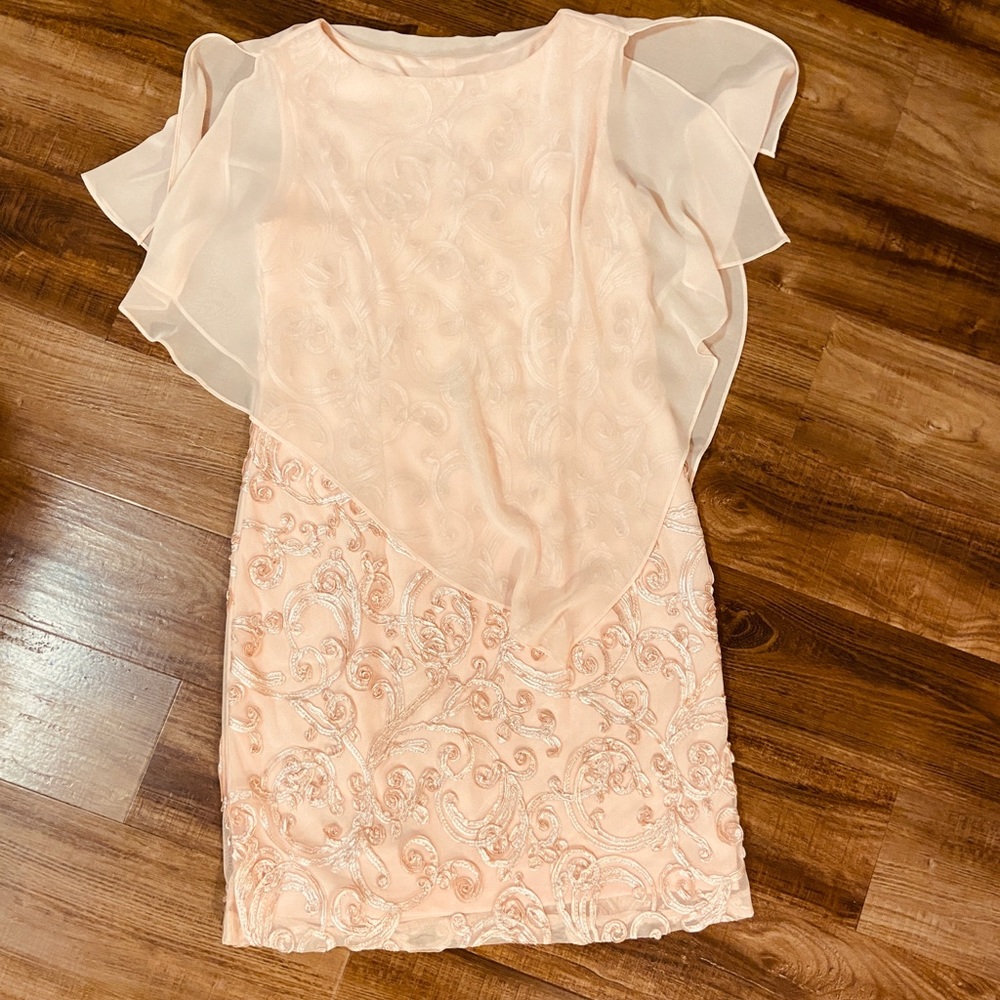 Guest of wedding dress